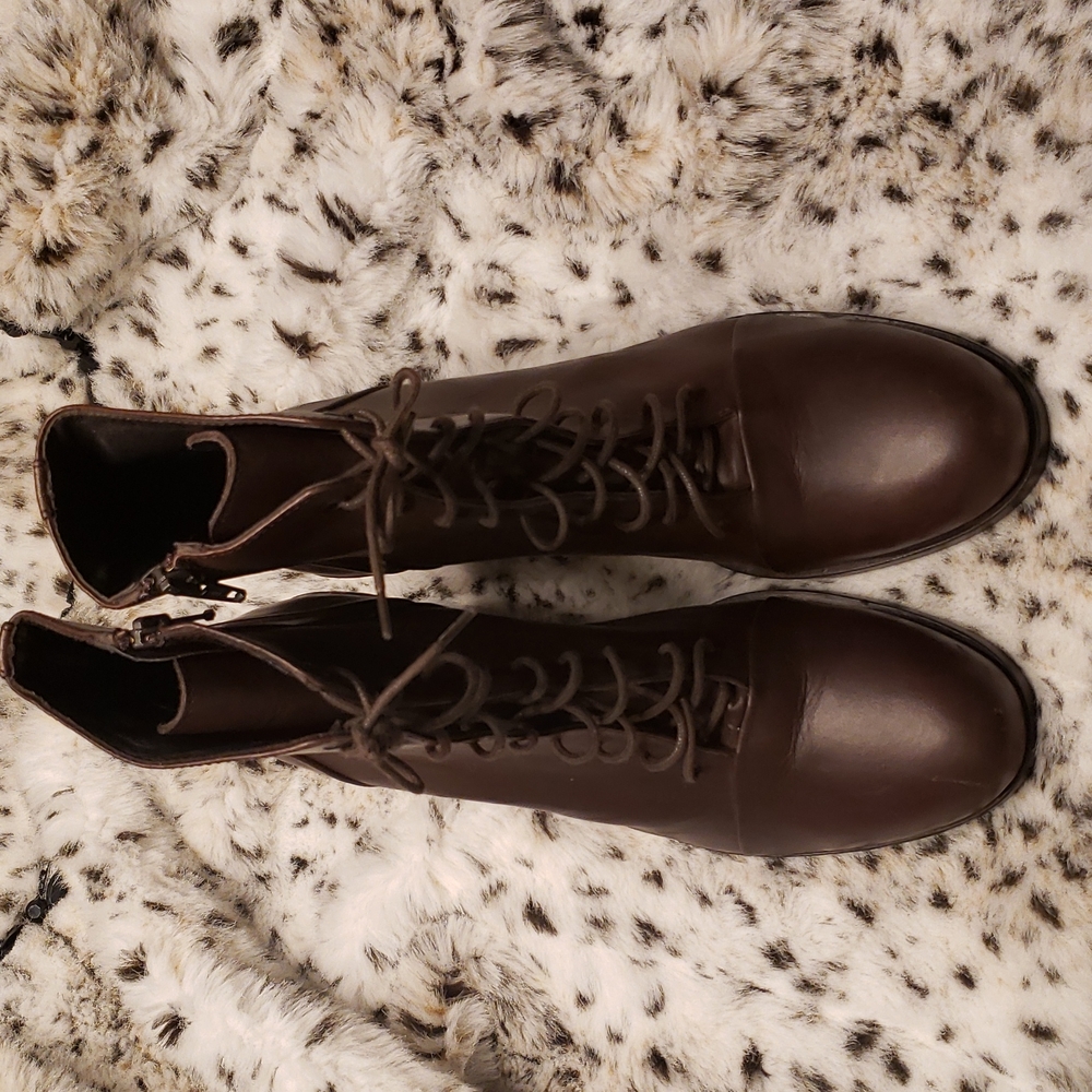 Boemos leather ankle booties